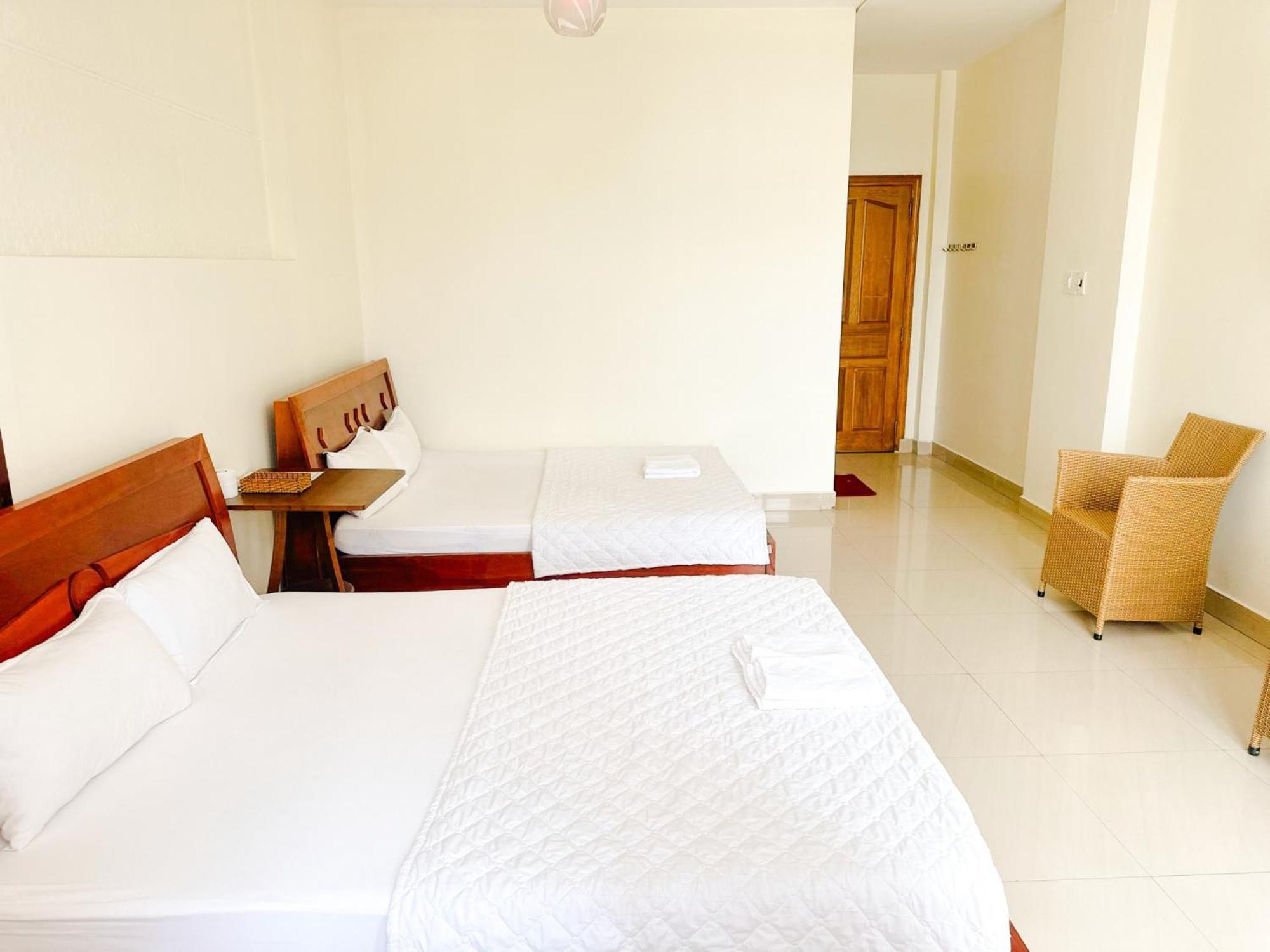 158a * TP. Hồ Chí Minh