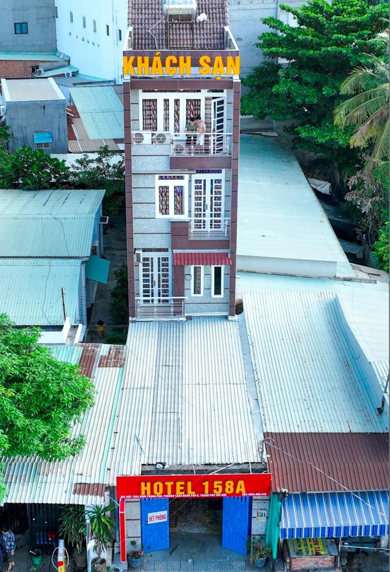 Khách sạn 158a *