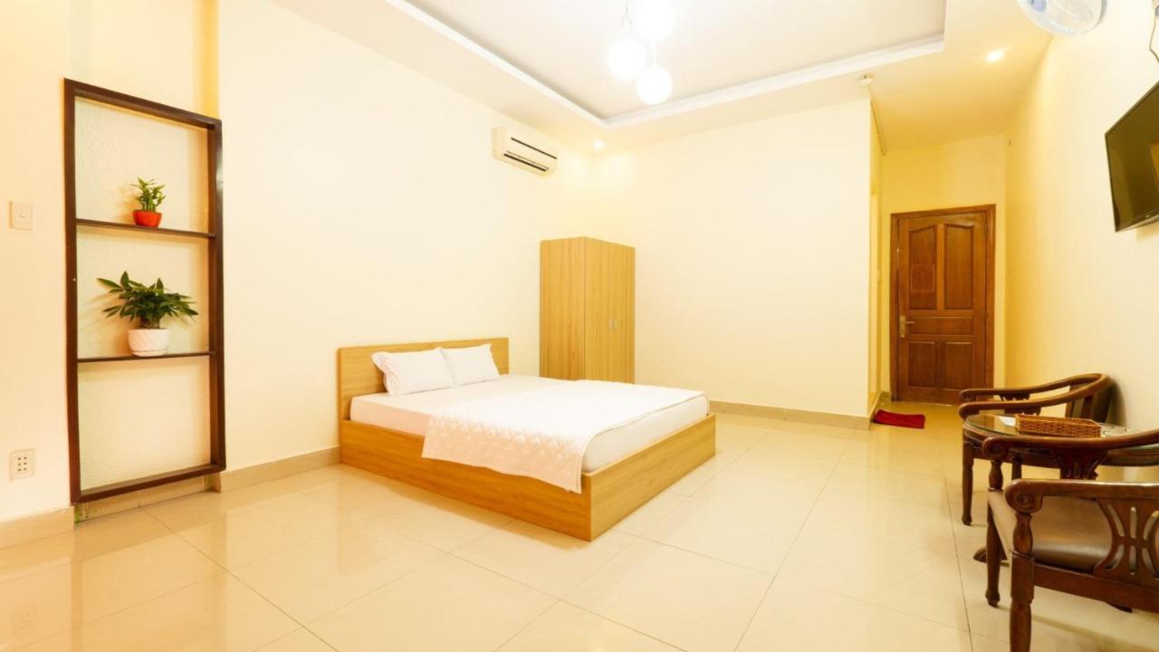 158a Khách sạn *